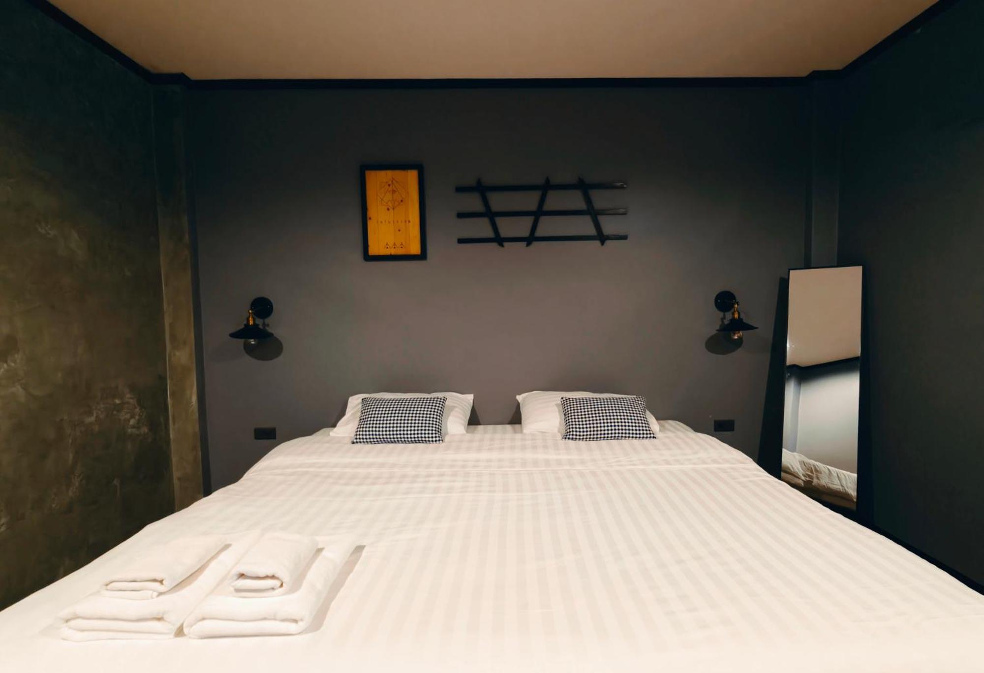 Lanta Chaolay Hostel Koh Lanta Room photo